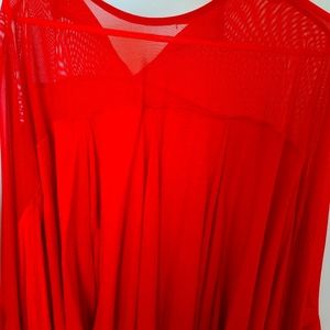 Cute Floowy top new without tag